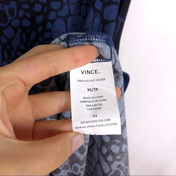 Vince snake print navy black tank - Picture 5 of 8